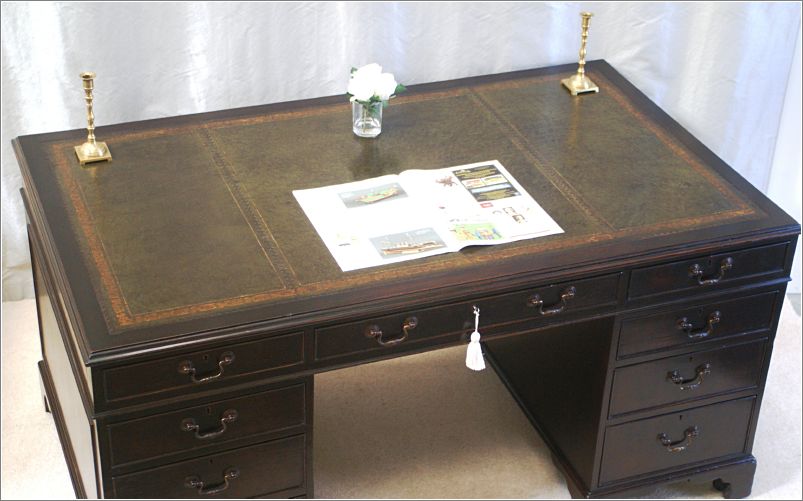 2064 Antique Edwardian Mahogany Pedestal Desk (9)